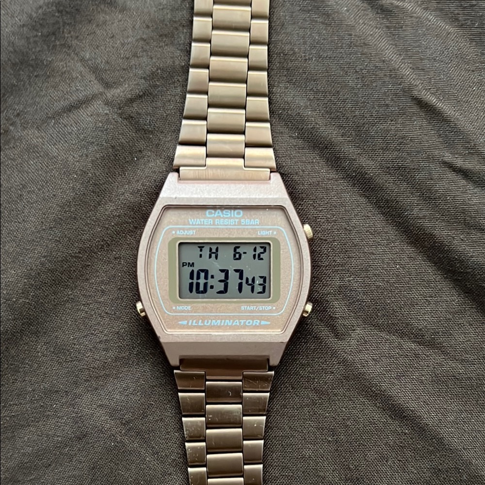 Casio Vintage collection rose gold